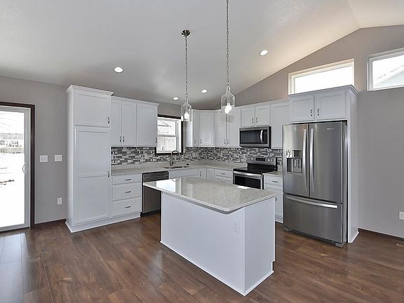 3rd image of 2057 Harbour Oak Dr SE