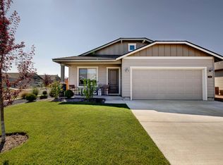603 NW 25th St, Redmond, OR 97756