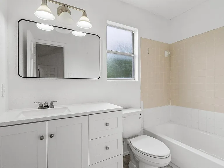 701 Riverwood Dr — Photo 21