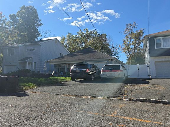 2nd image of 73 Meckes St
