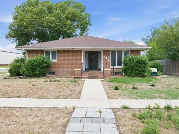 326 W 3rd Ave, Cheney, KS 67025