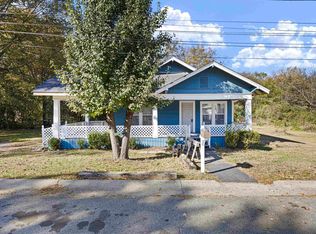 709 N Griffin St, Morrilton, AR 72110