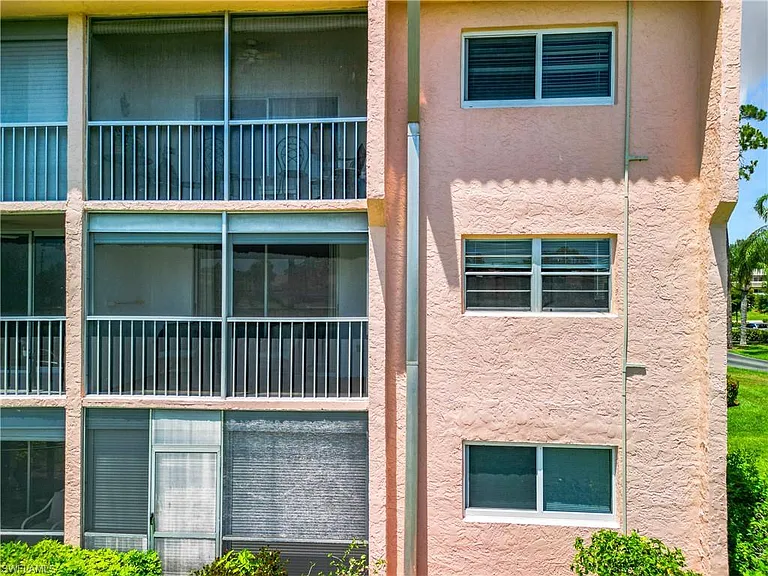 300 Forest Lakes Blvd #201 — Photo 34