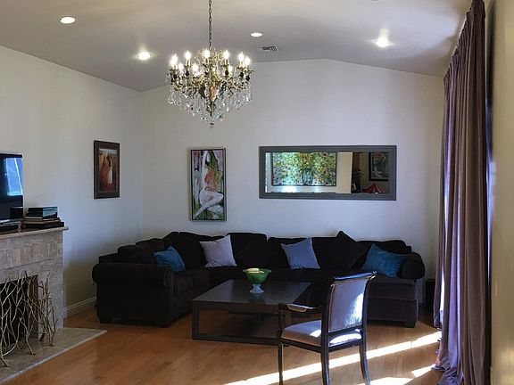5th image of 519 Clement Dr