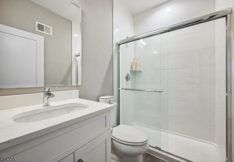 25 Stonybrook Cir #25 — Photo 27