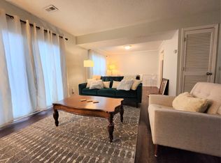 3917 Wendy Ln, Raleigh, NC 27606