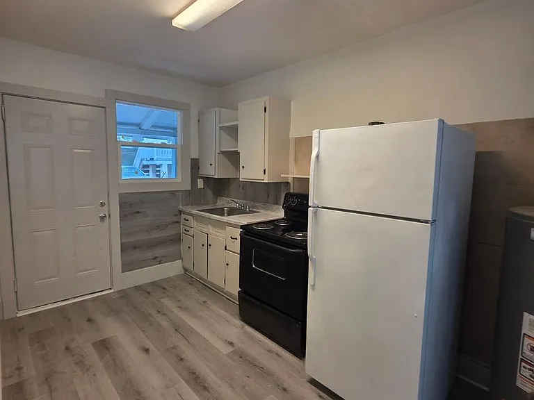 4421 Windemere Ave — Photo 5