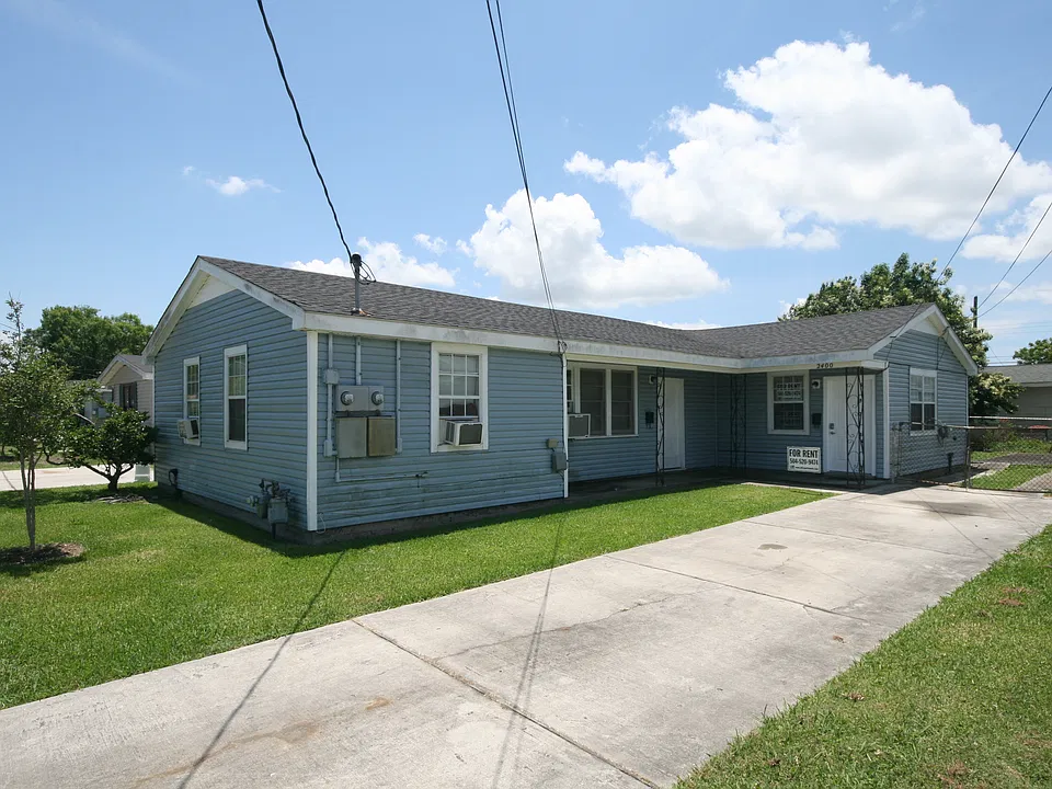 2400 Rose Dr #2400