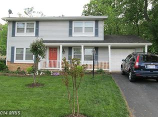 1402 E Maple Ave, Sterling, VA 20164