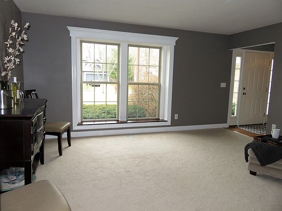 3rd image of 7724 Haverhill Ct