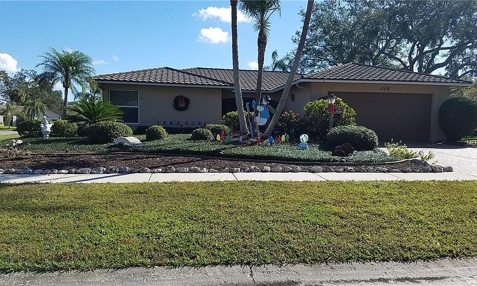 1st image of 1509 Carrolwood Dr