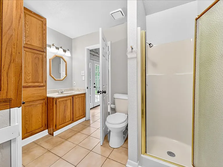 5025 Romford Dr — Photo 47