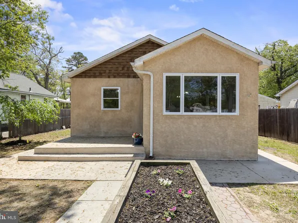 106 E 13th Ave, Pine Hill, NJ 08021