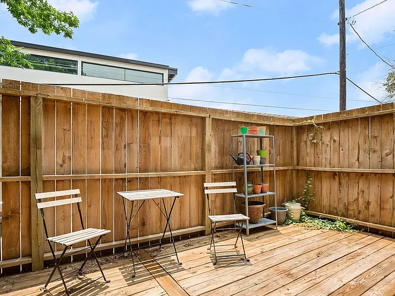 2111 E 8th St #ADU — Photo 6