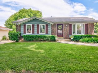 6336 N 106th St, Milwaukee, WI 53225
