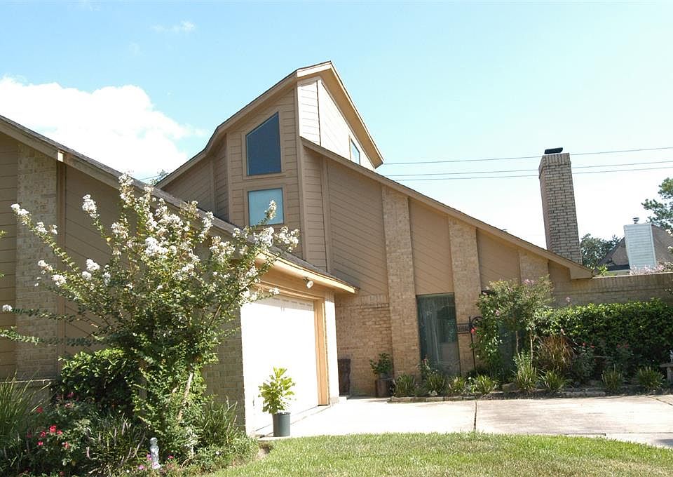 1st image of 6502 Saint Andrews Dr