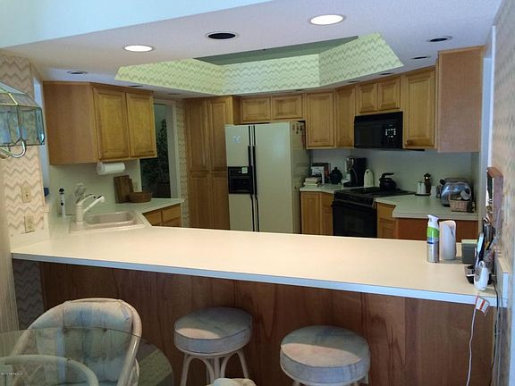 4th image of 1101 Salt Creek Dr