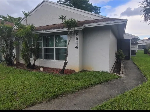 8644 Bridle Path Court #200, Davie, FL 33328