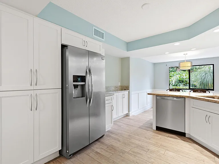 204 Sea Oats Dr #D — Photo 9