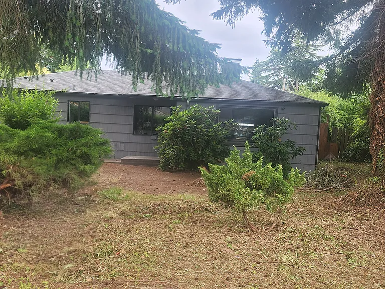 4541 14th Way SE — Photo 3