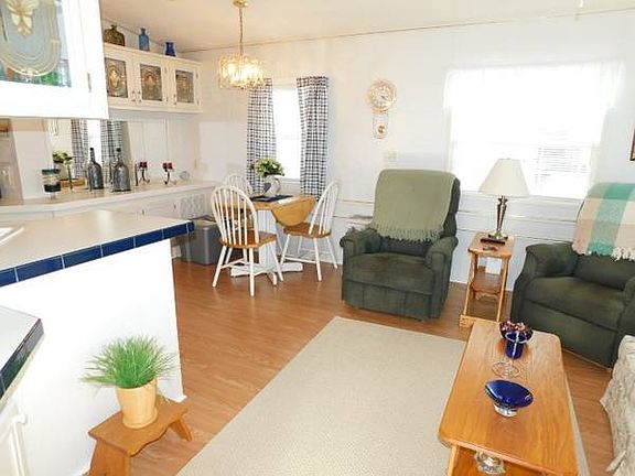 5th image of 41219 Hockey Dr #261