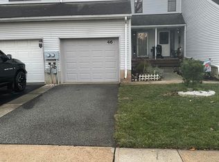 46 Chestnut Way, Manalapan, NJ 07726