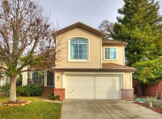 8118 Primoak Way, Elk Grove, CA 95758