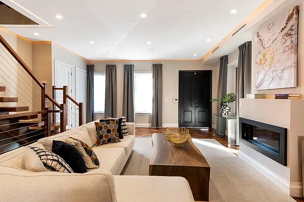 Sold by Compass | media 4