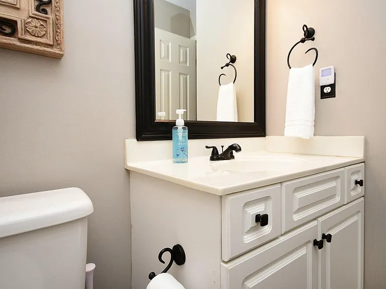 614 Glassyrock Ct — Photo 20