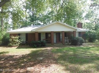 340 Center Crossing Rd, Kosciusko, MS 39090