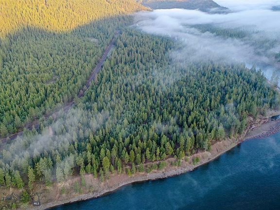 4th image of Cougar Creek Way