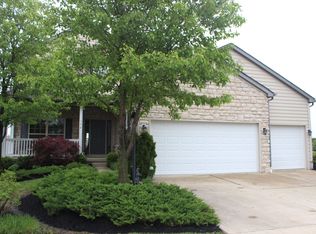798 Preston Trails Dr, Pickerington, OH 43147