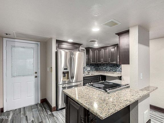 5th image of 7126 N 19TH Avenue #228