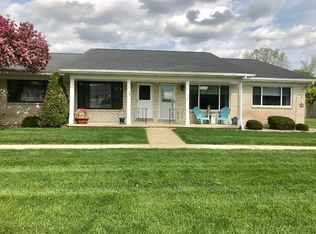 1133 Normandy Terrace Dr, Flint, MI 48532