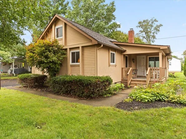 13807 Rosewood Rd NE, Thornville, OH 43076