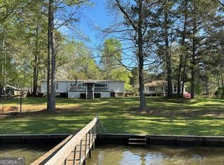 221 Landings Ln SW, Milledgeville, GA