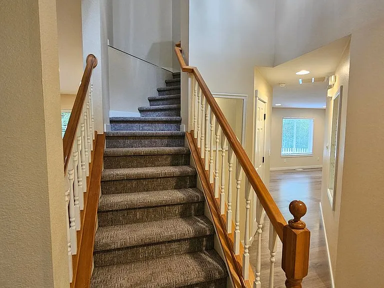1574 SE Nylace Ln — Photo 17