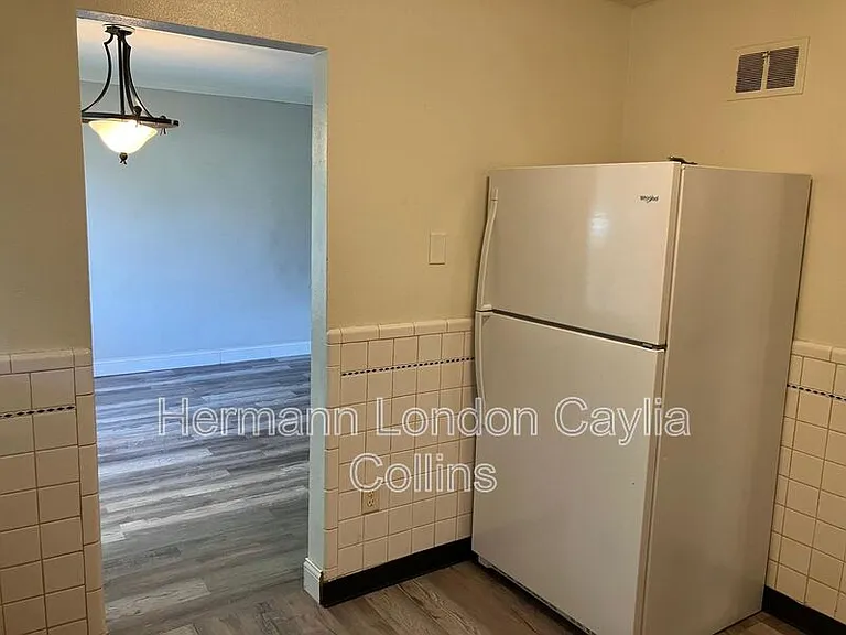 9859 Vickie Pl — Photo 17