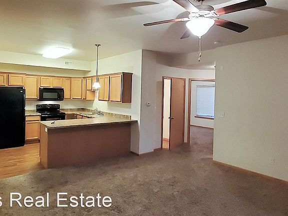 3rd image of 205 Prairie Rose Ln APT 102