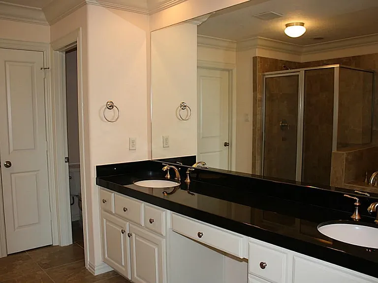 2046 Palm Forest Ln — Photo 18
