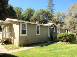 10667 Wolf Dr, Grass Valley, CA 95949