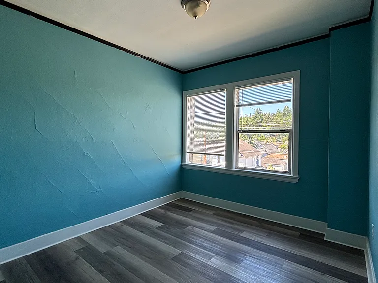 530 Emerson Ave #304 — Photo 7