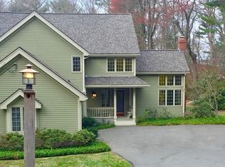 16 Canterbury Hill Rd, Topsfield, MA 01983