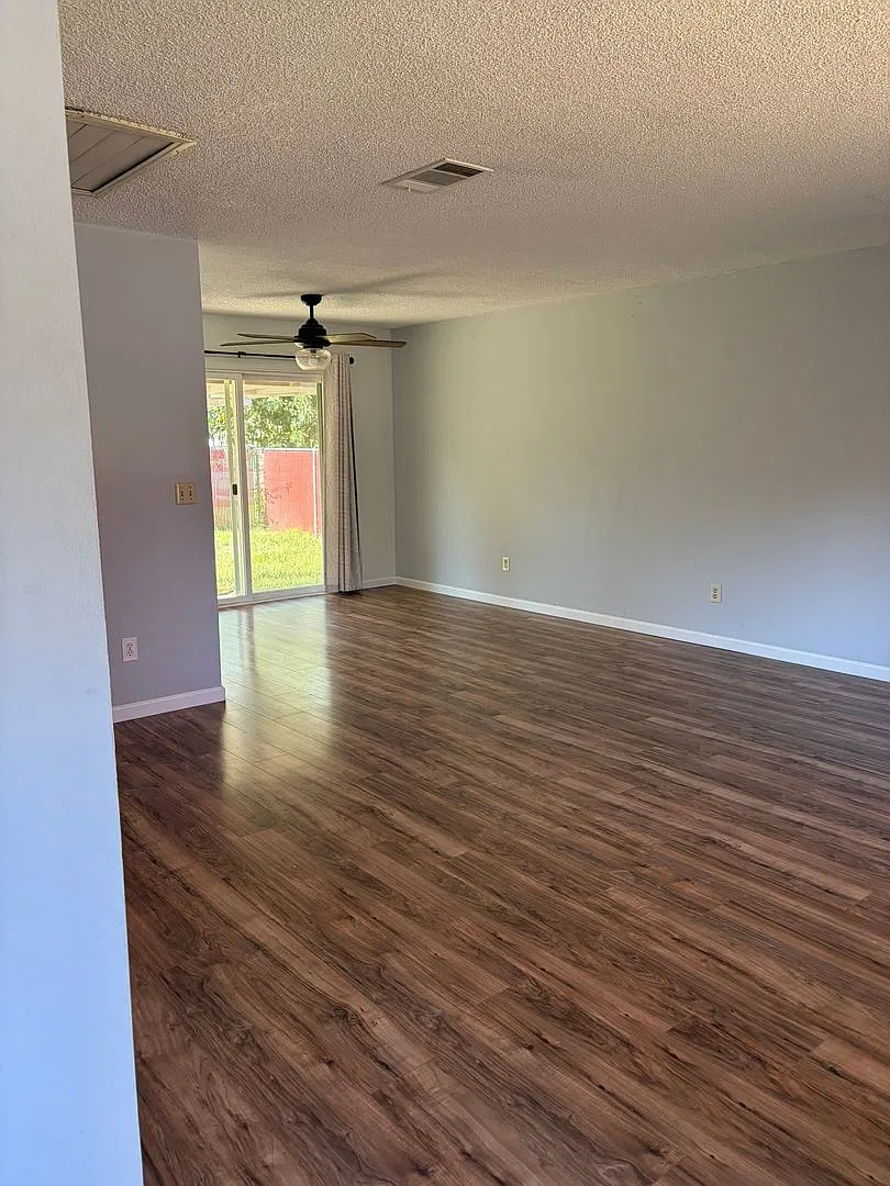 Nice Anderson Home!! — Photo 4