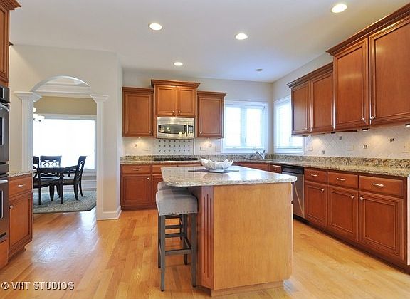 4th image of 12915 Northland Dr