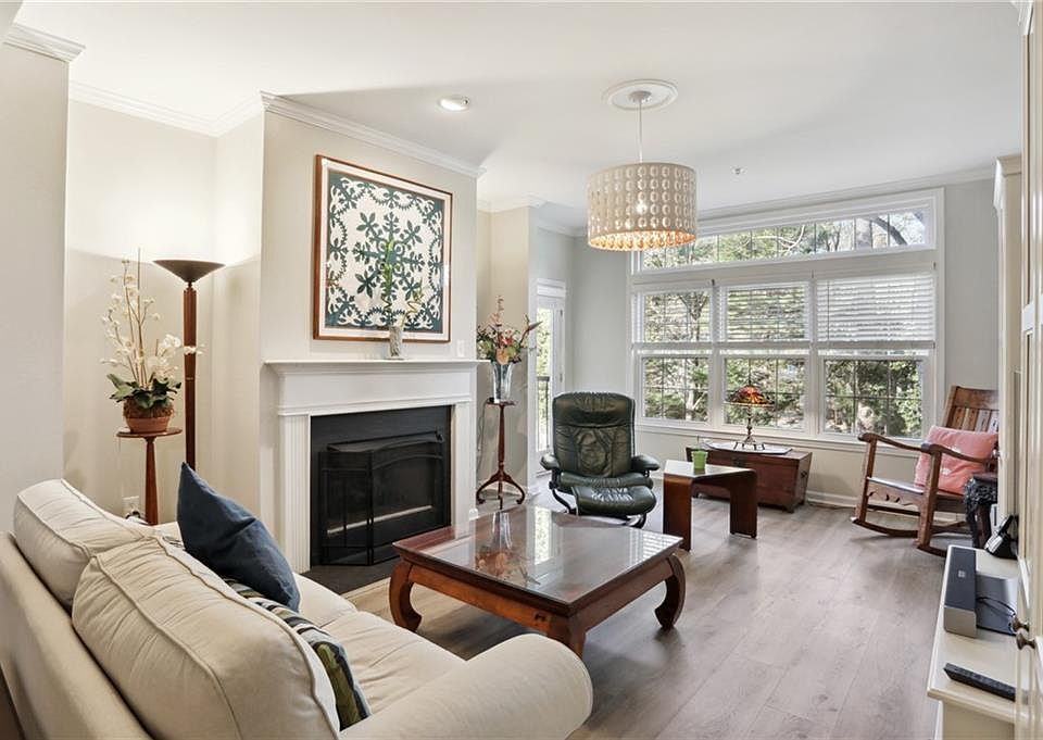 Brookside Garden Hills Condominiums 424 Lindbergh Dr NE Atlanta GA