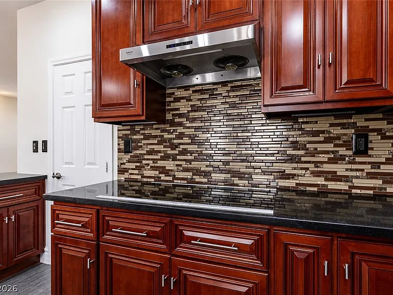 9592 Camino Capistrano Ln — Photo 23