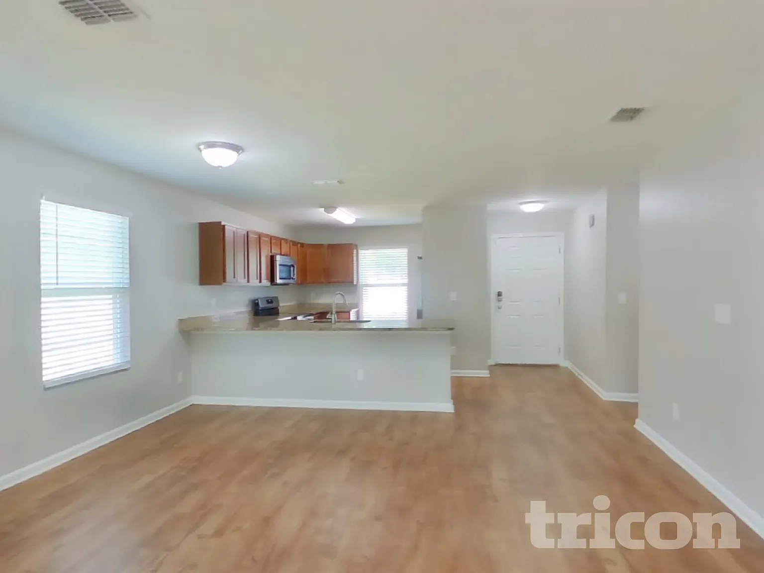 4480 Glendas Meadow Drive Jacksonville FL — Photo 3