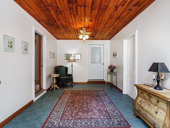 2nd image of 29 Morningside St
