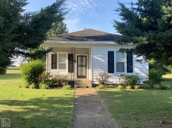 205 W Speedway St, Trumann, AR 72472